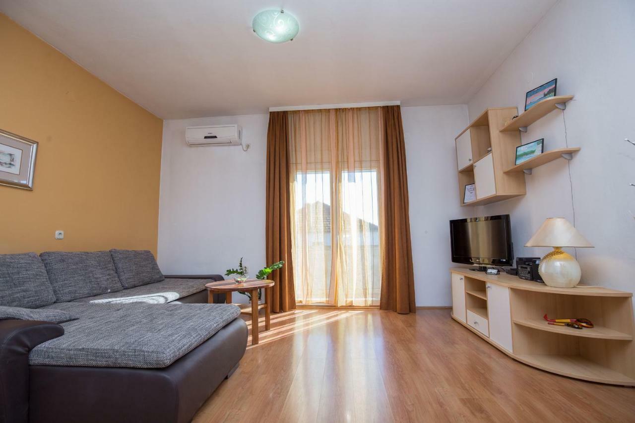 Apartments & Rooms Tea Zadar Exterior photo
